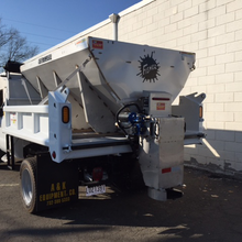 Fisher 4.5 Steelcaster electric spreader